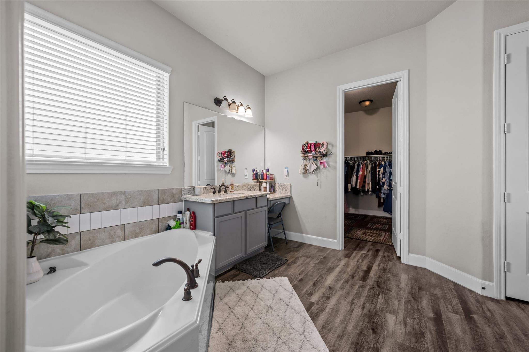 6726 Mulberry Bayou Drive