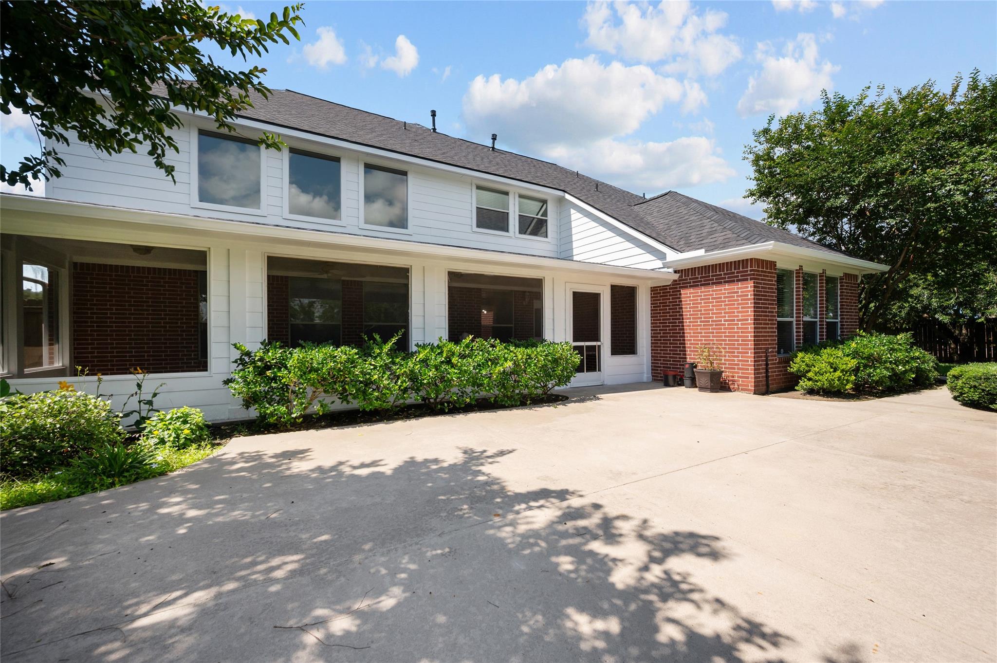 14903 High Meadow Lane