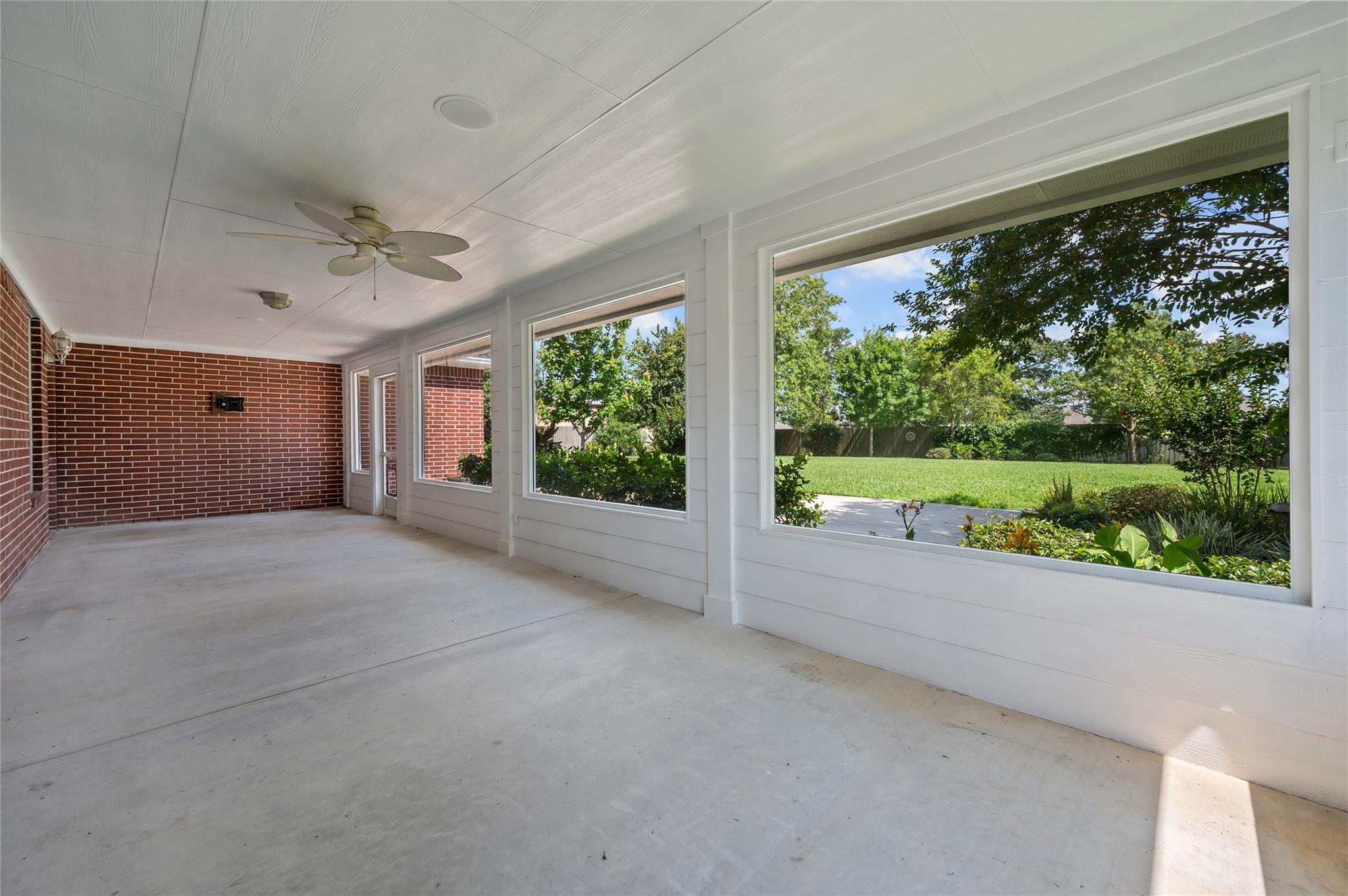 14903 High Meadow Lane