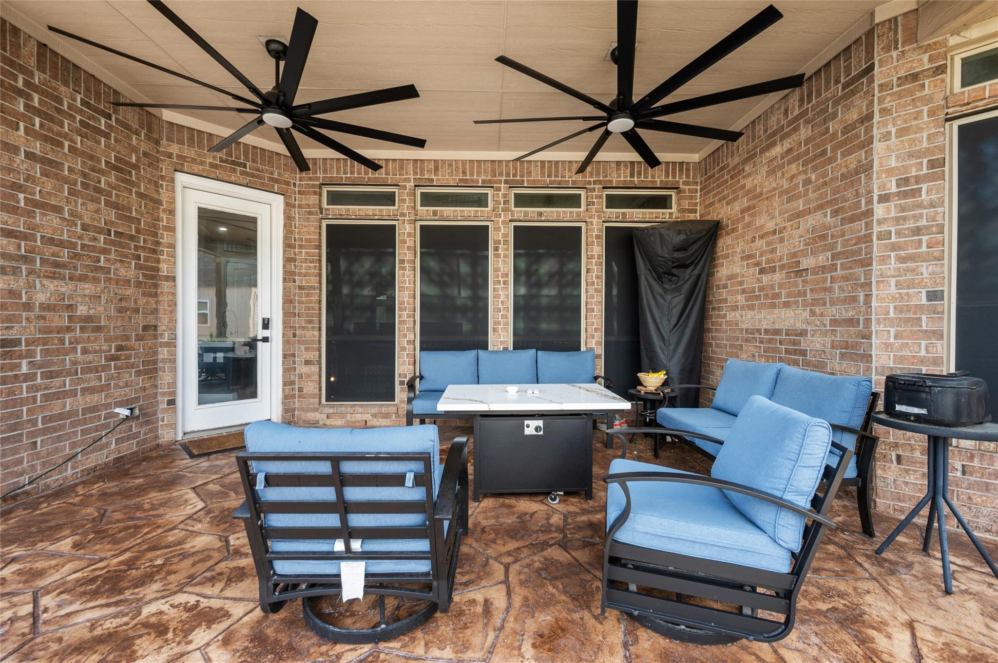 12411 Emerald Lane
