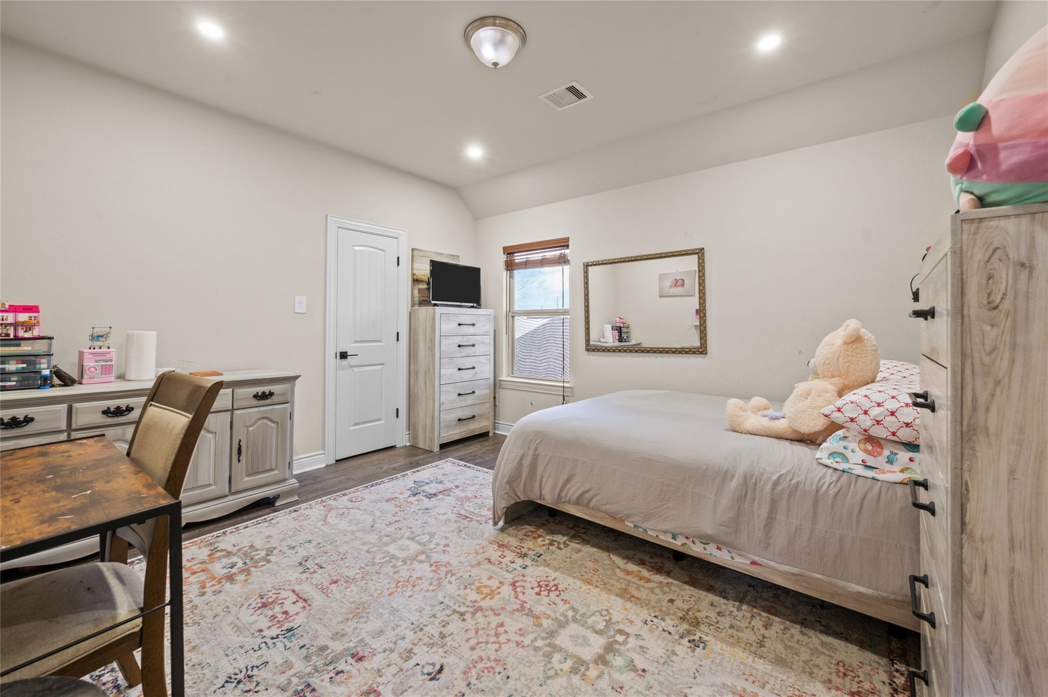12411 Emerald Lane