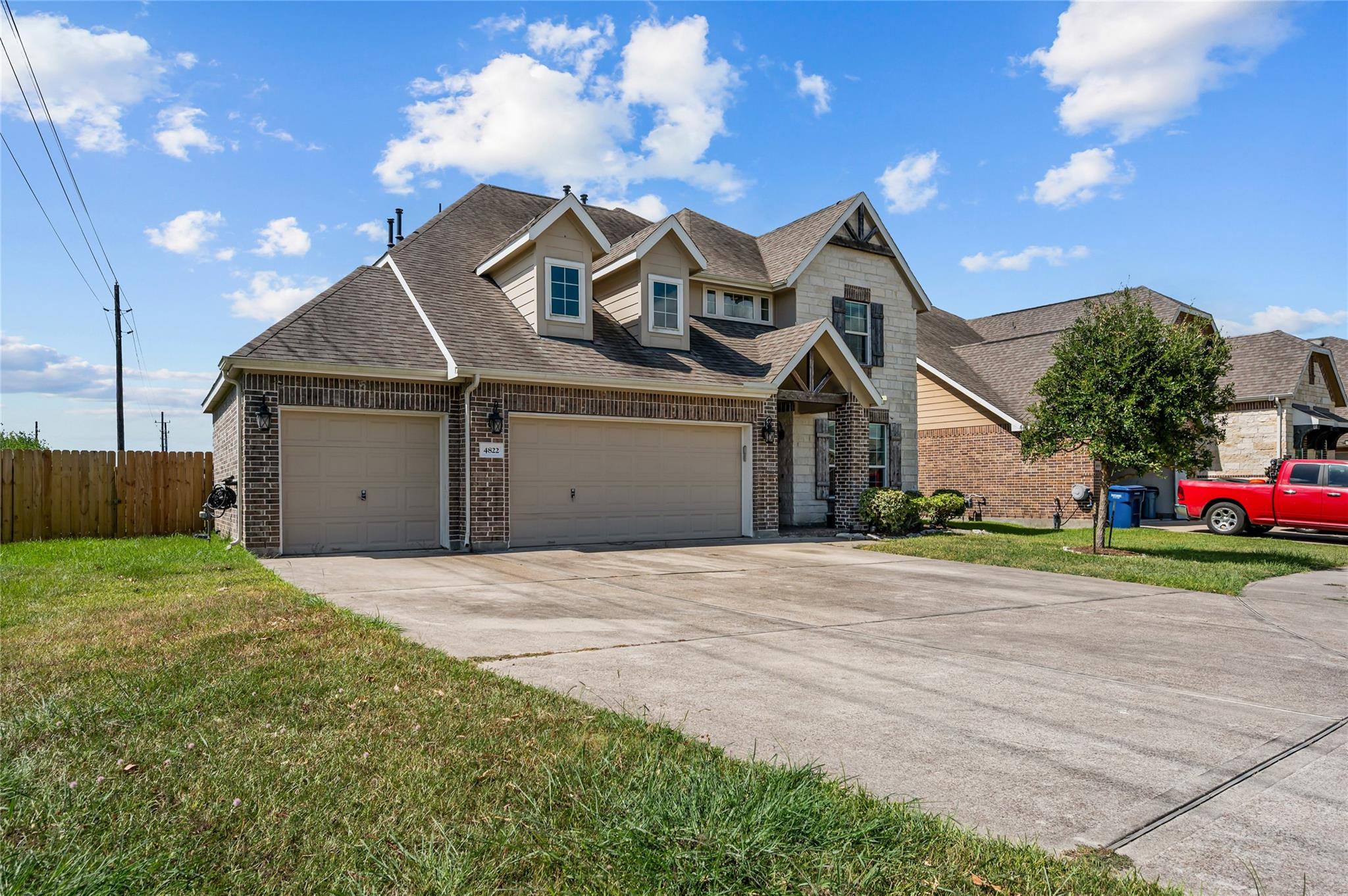 4822 Bay Vista Drive