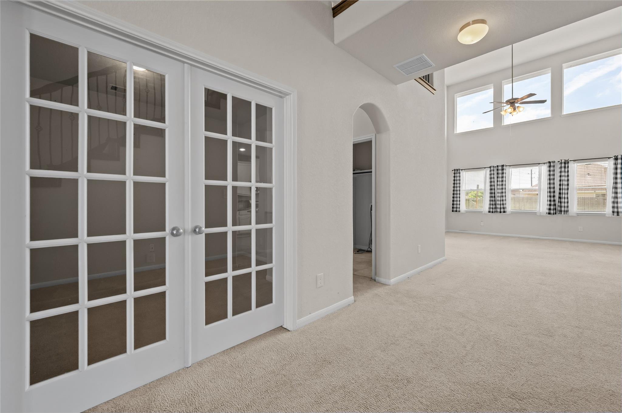 4822 Bay Vista Drive