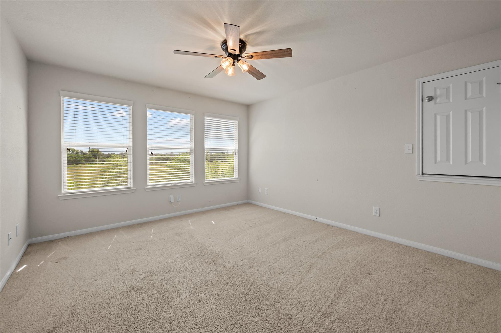4822 Bay Vista Drive