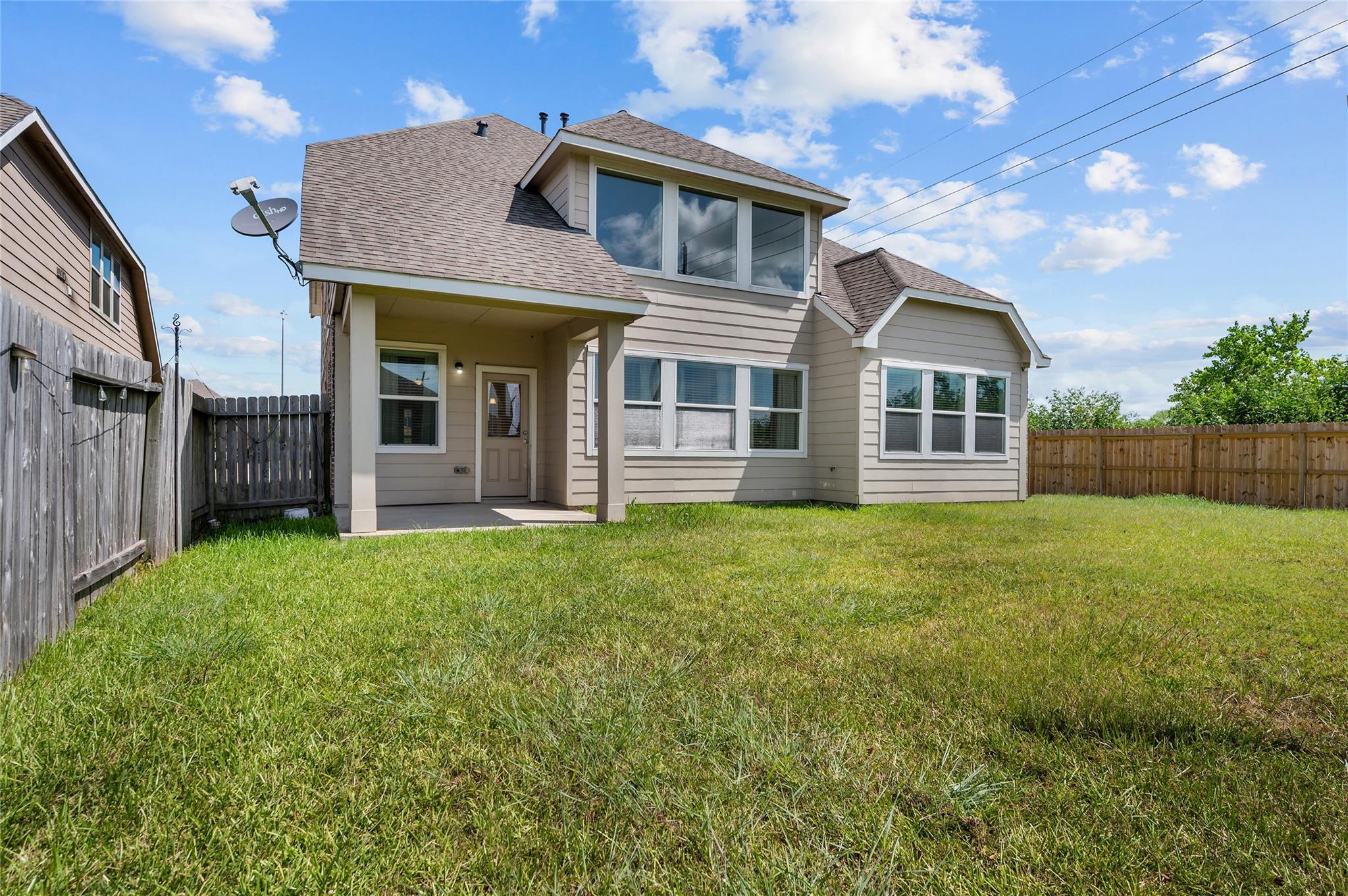 4822 Bay Vista Drive
