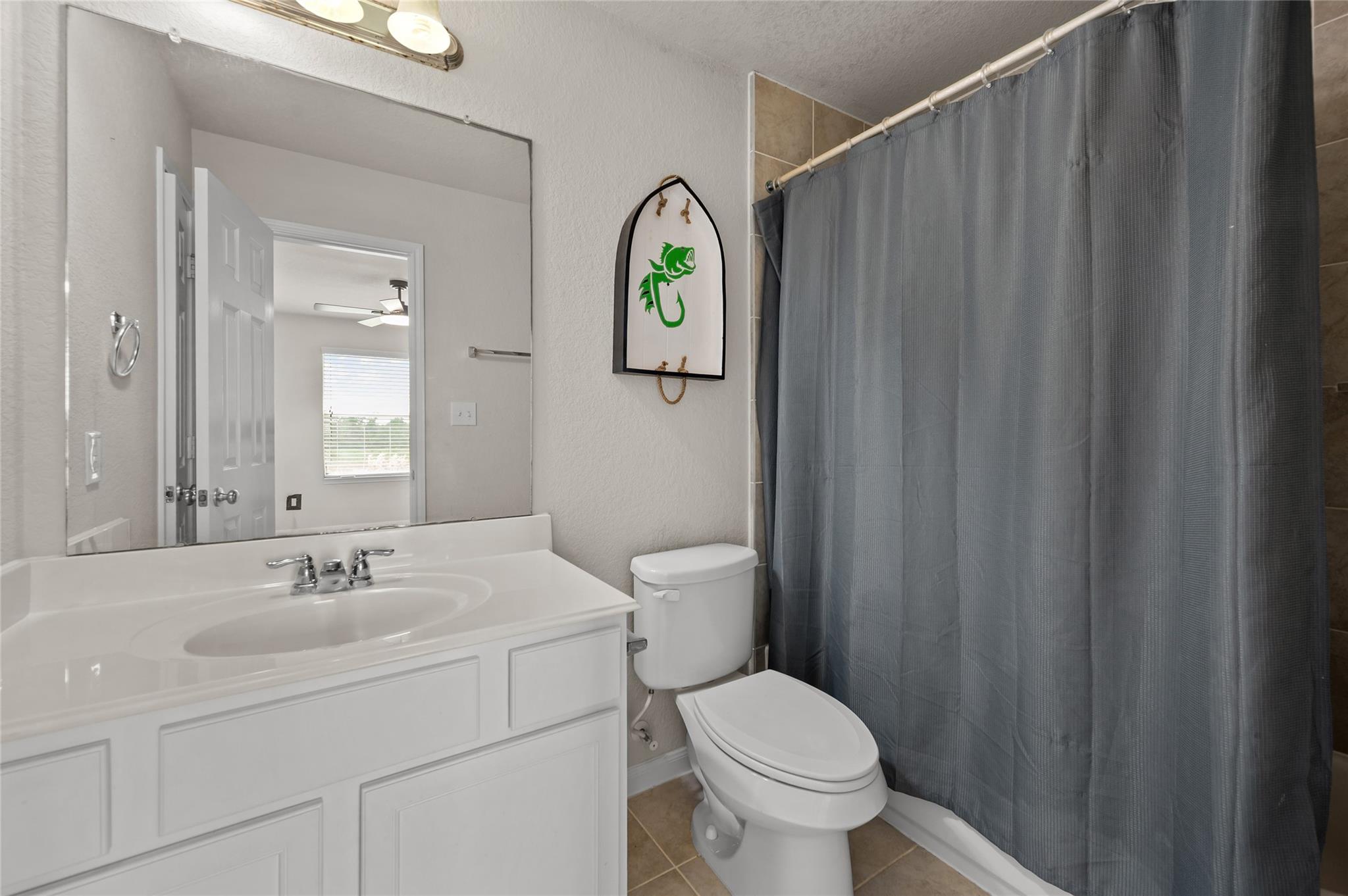 4822 Bay Vista Drive