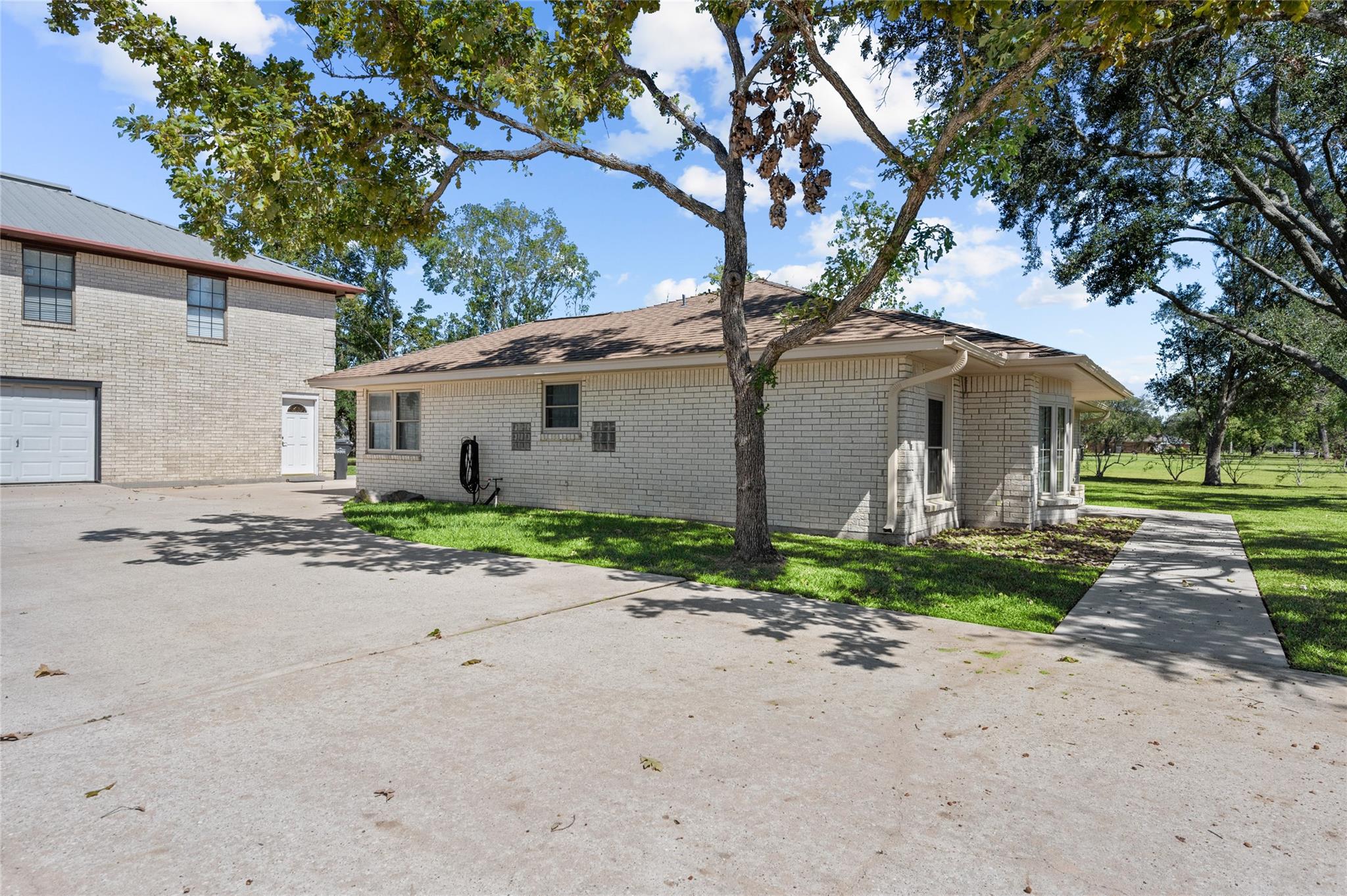 11715 Cherry Point Dr