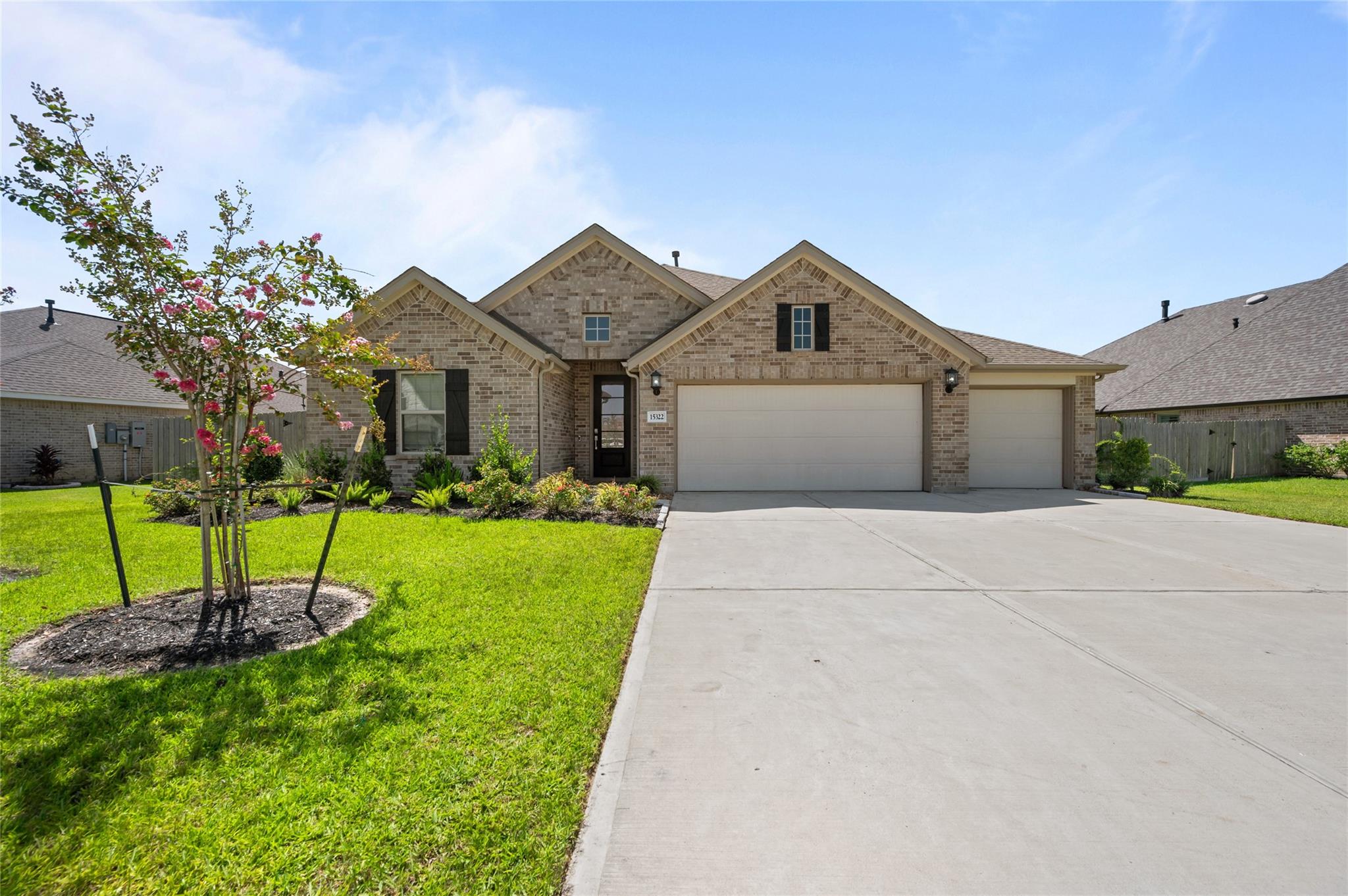 15322 Lake Front Drive