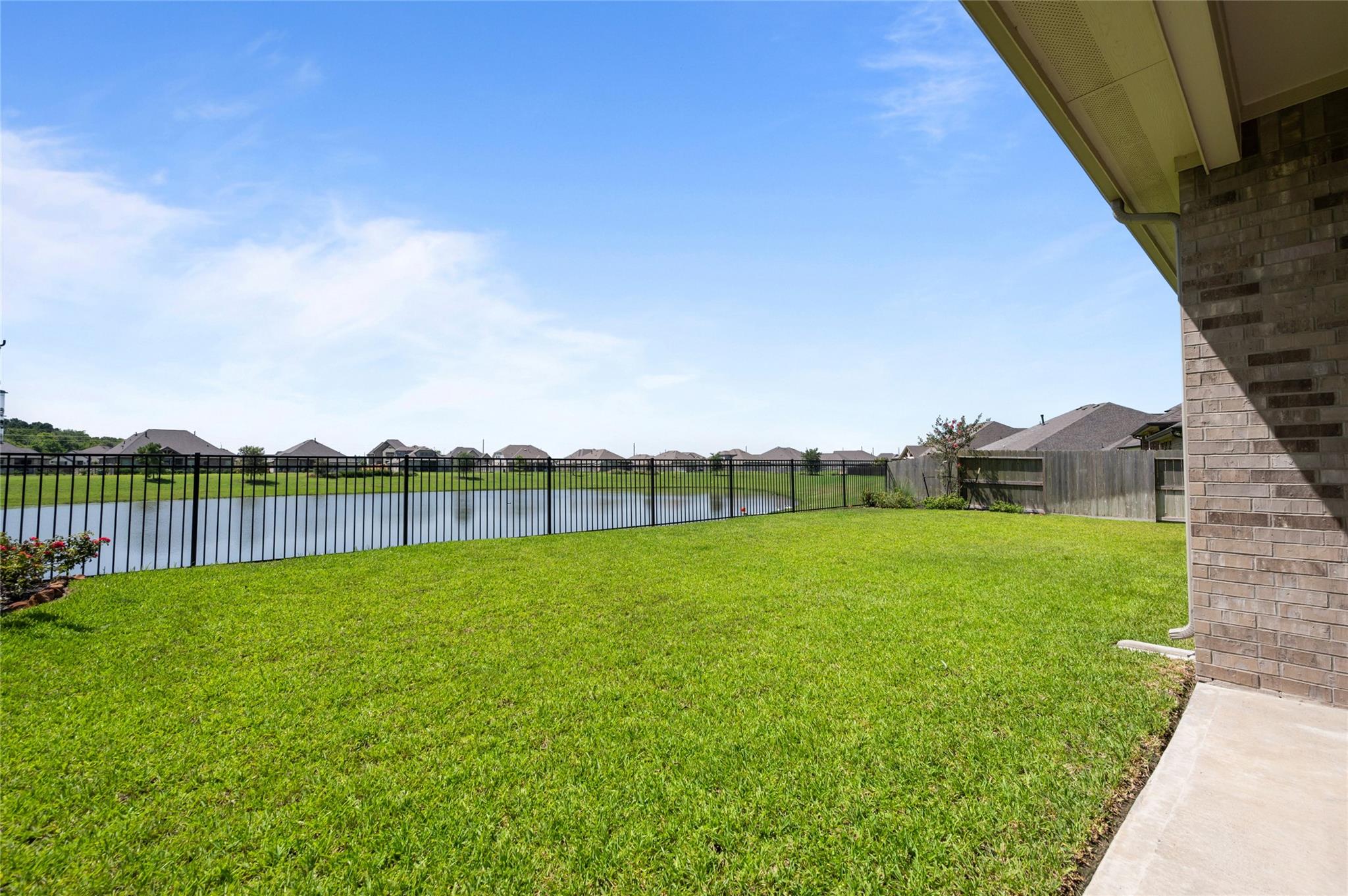15322 Lake Front Drive