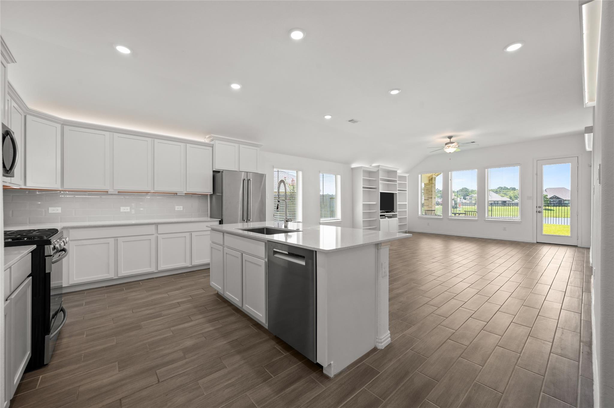 15322 Lake Front Drive