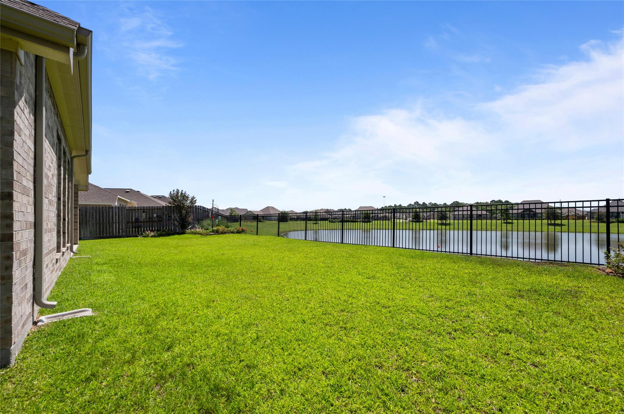 15322 Lake Front Drive