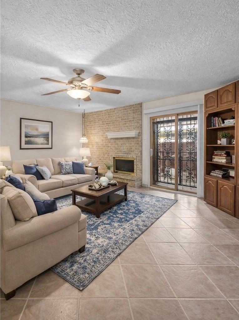 1303 Town Circle # 4