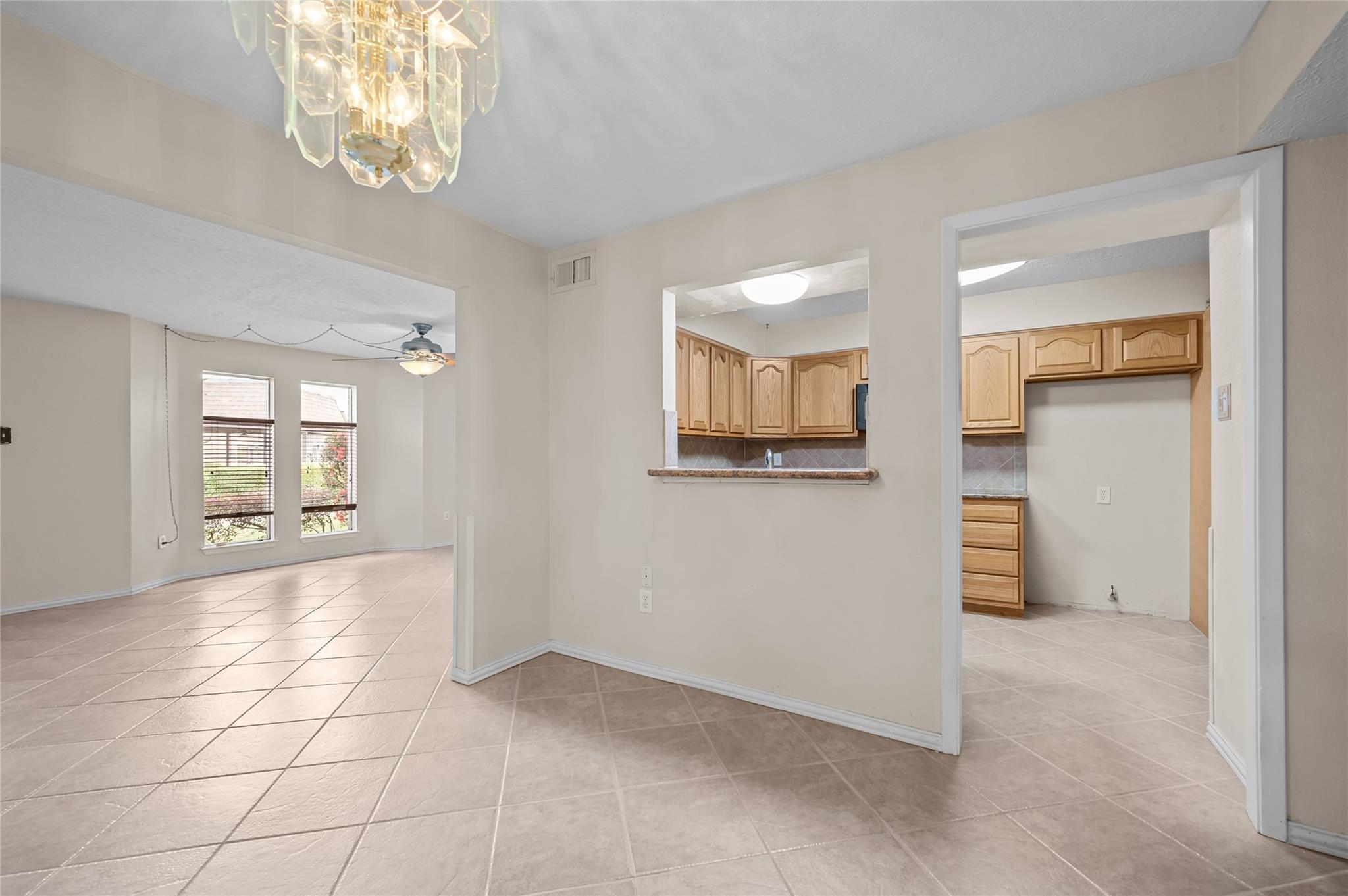 1303 Town Circle # 4