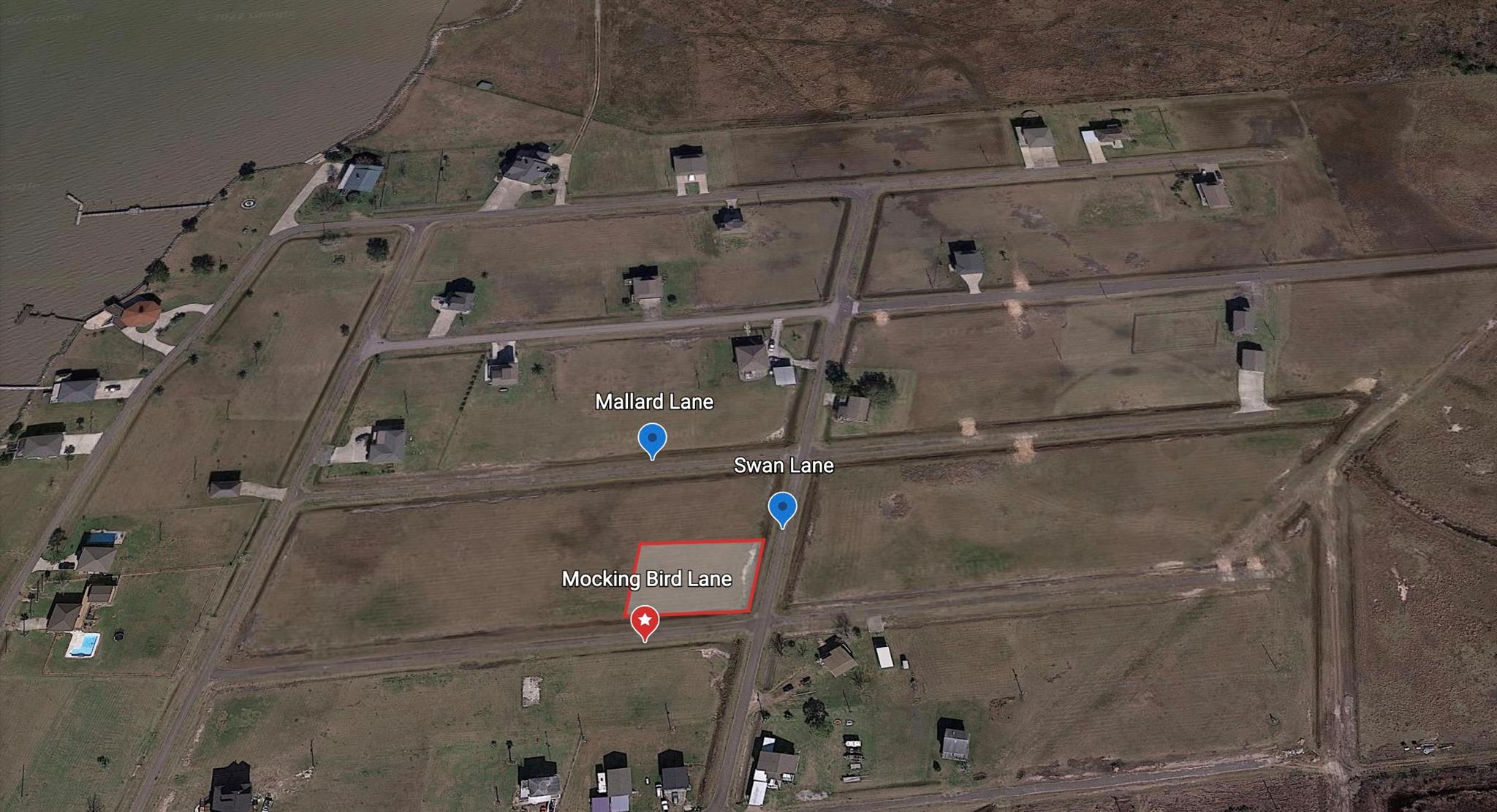 000 Mocking Bird Lane