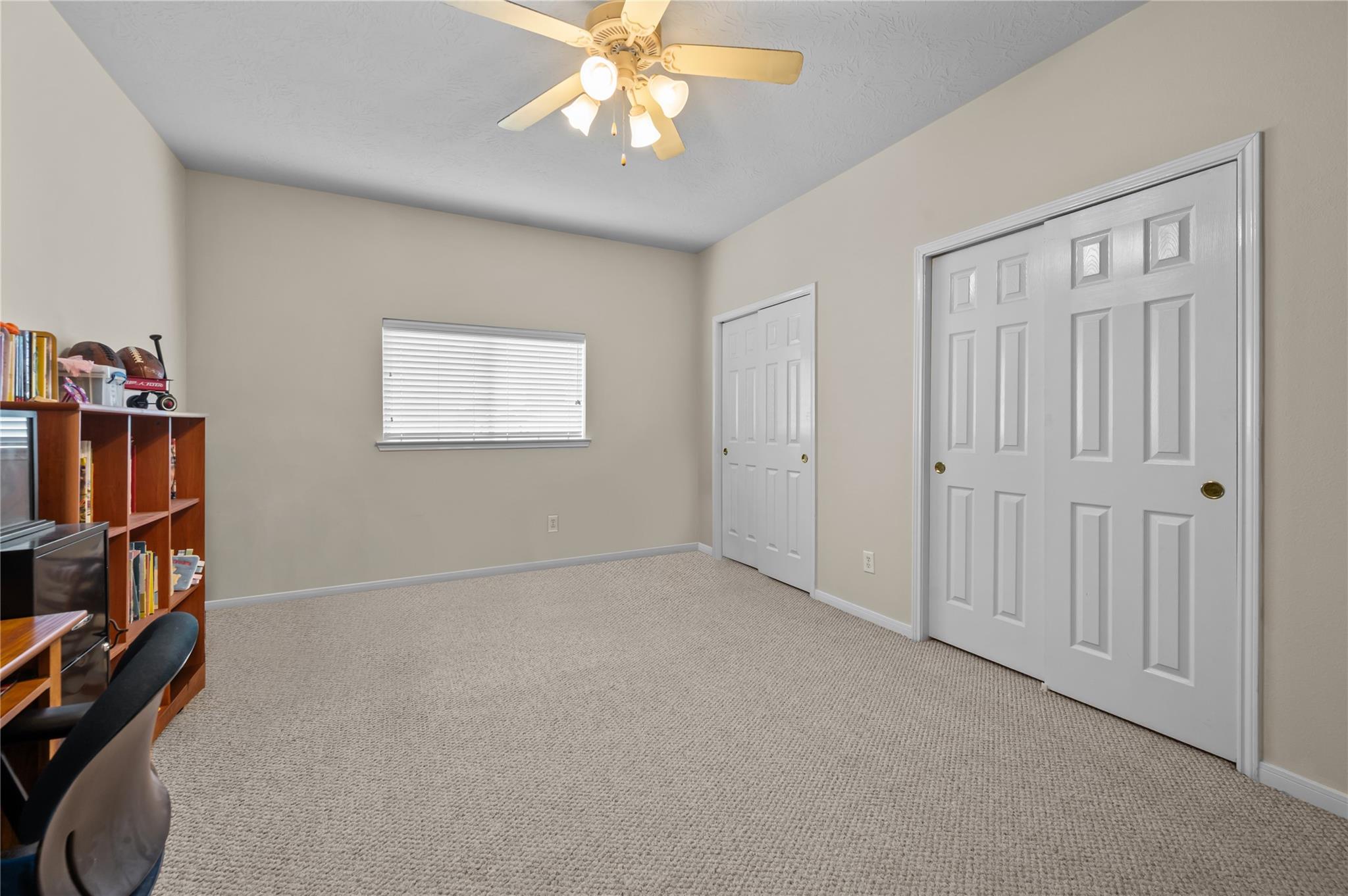 5115 Cove Creek
