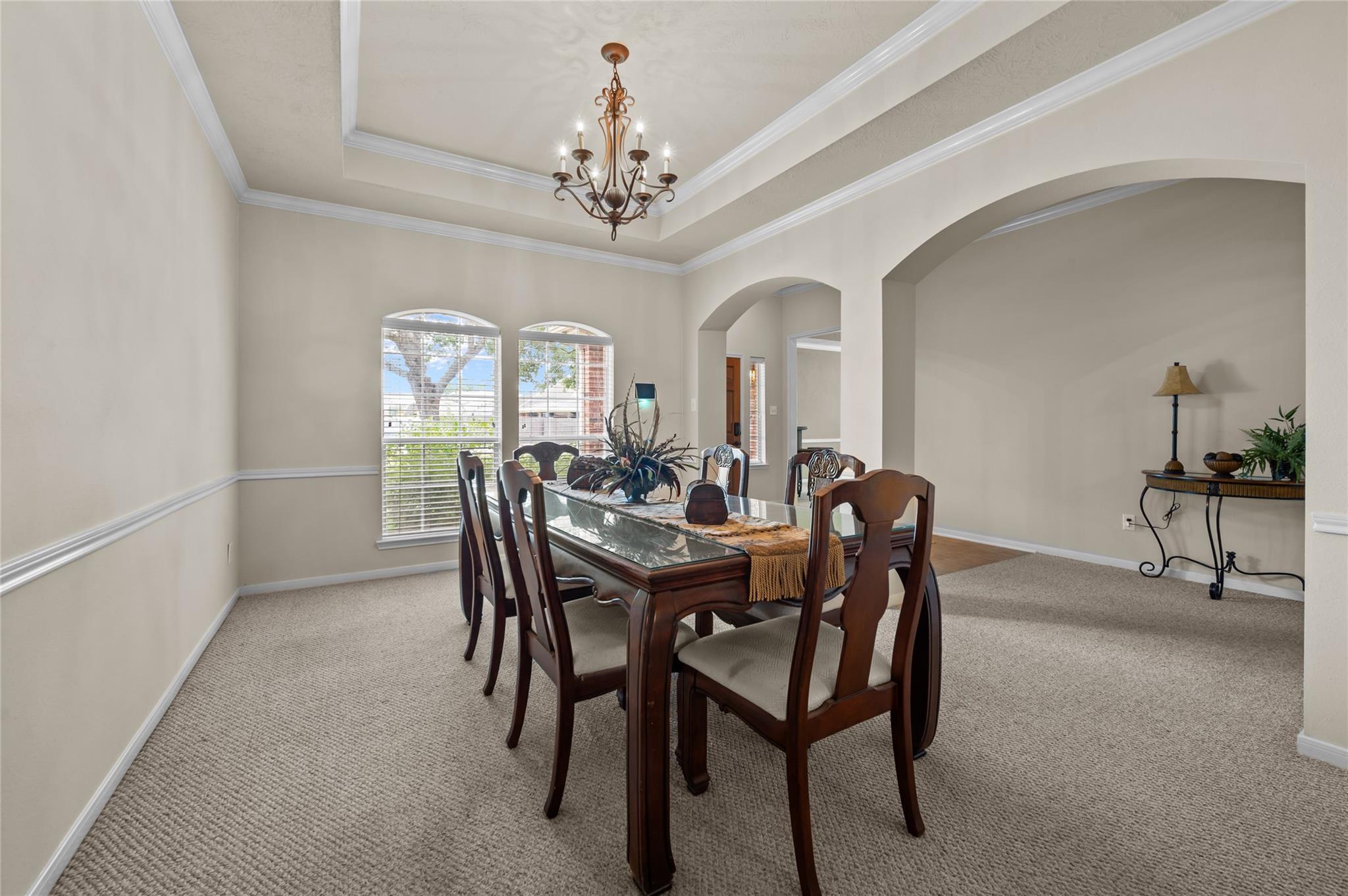 5115 Cove Creek