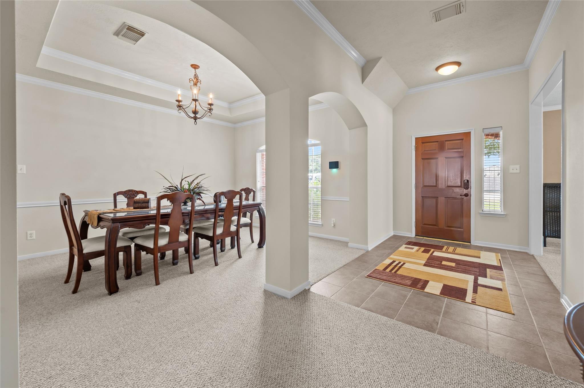 5115 Cove Creek