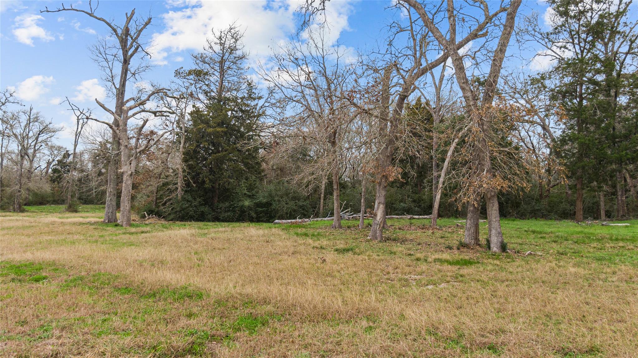 4728 Dutton Lake Drive