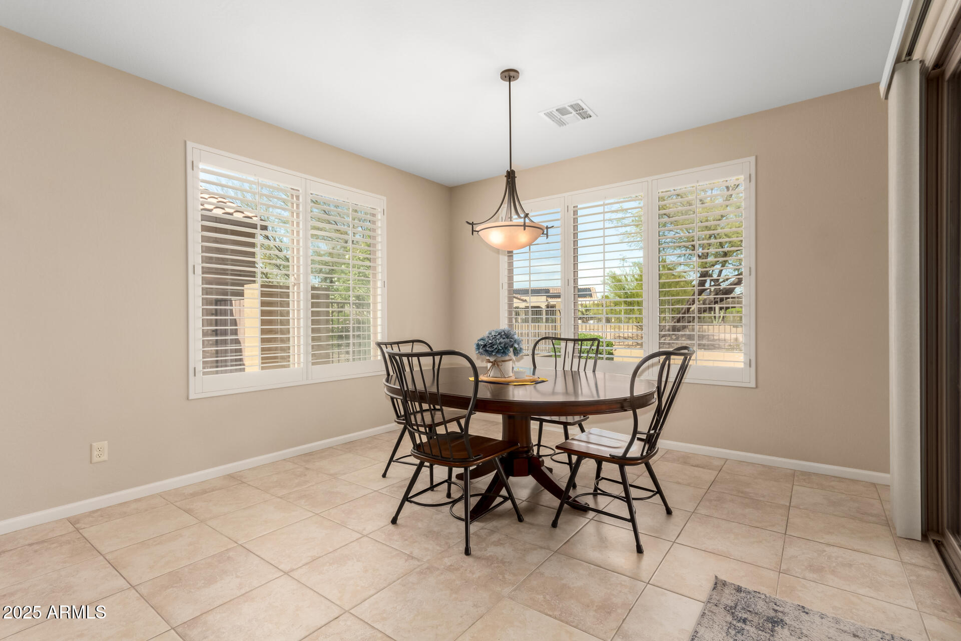 16390 W SHEILA Lane