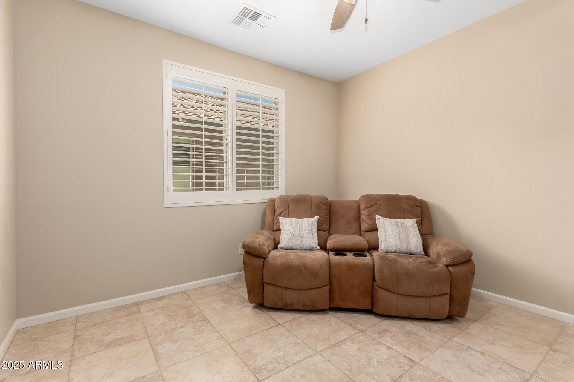 16390 W SHEILA Lane
