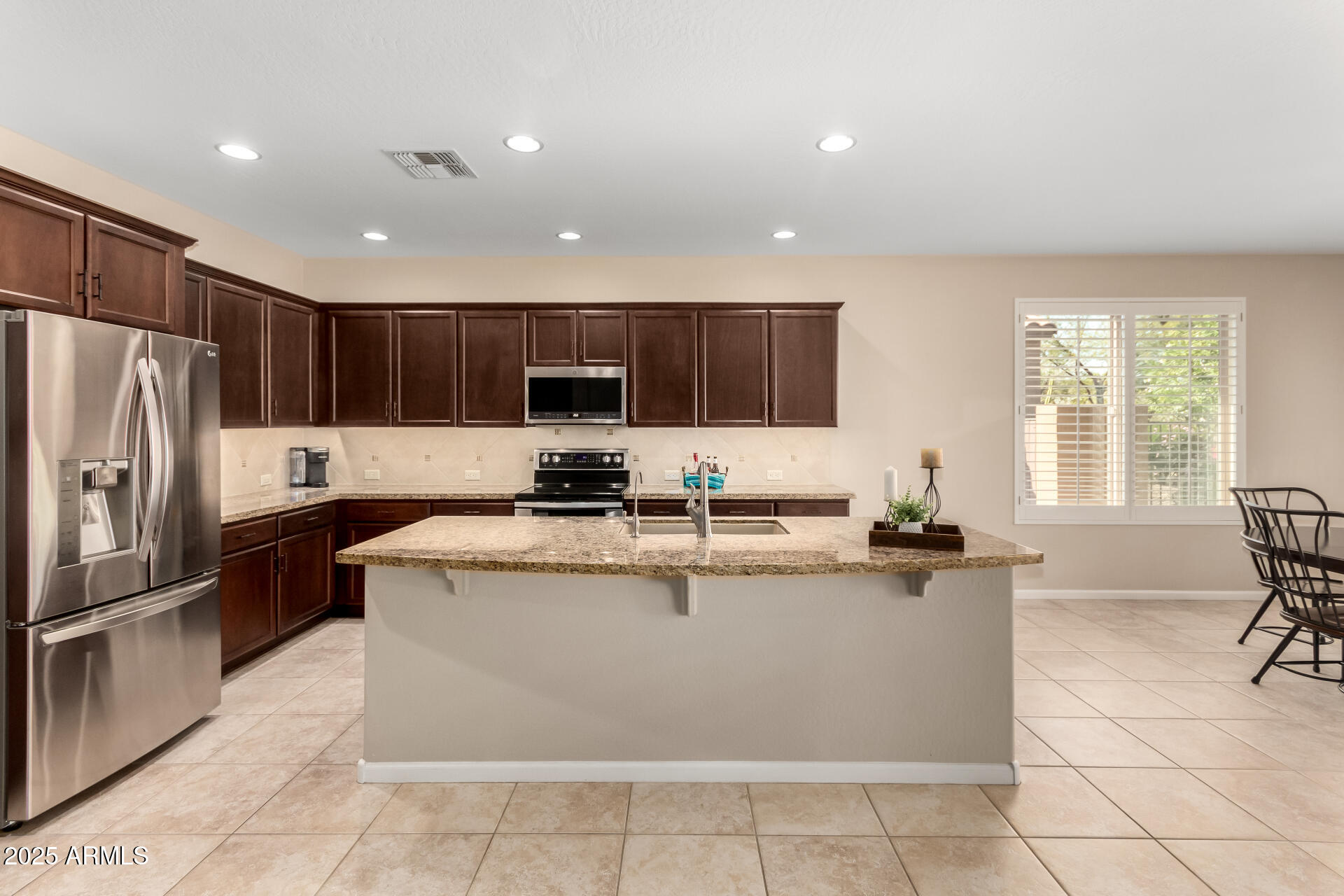 16390 W SHEILA Lane