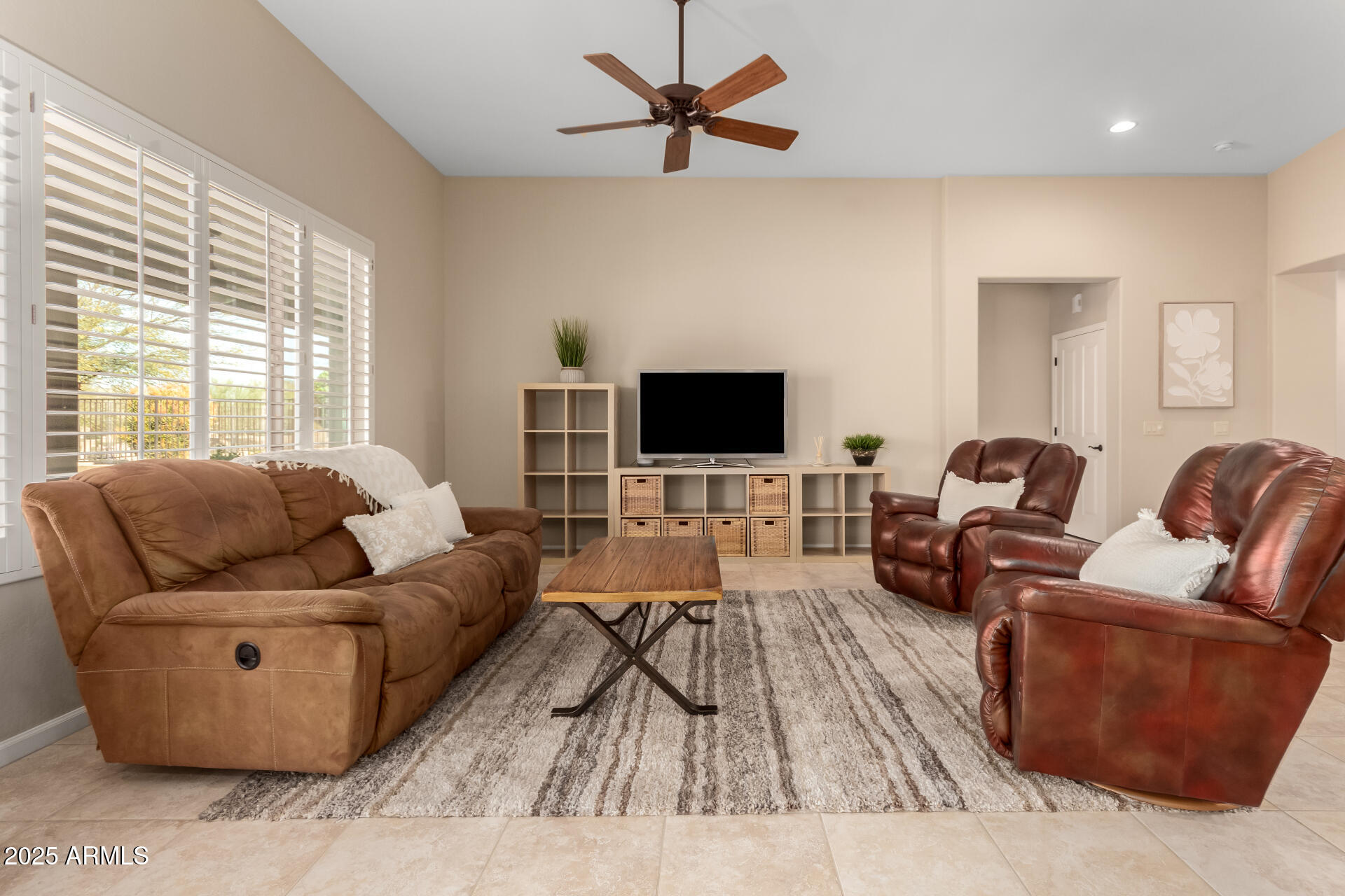 16390 W SHEILA Lane