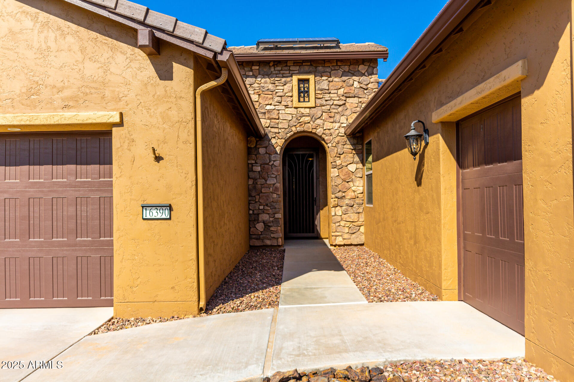 16390 W SHEILA Lane