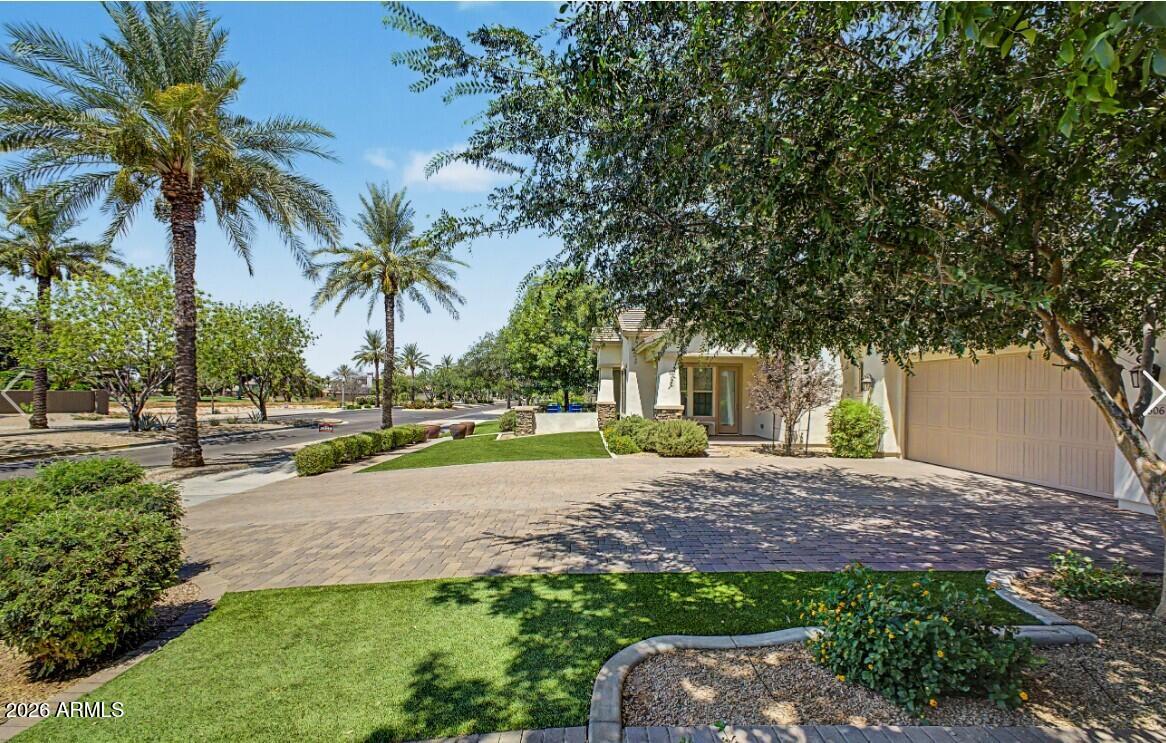 14606 W Village Parkway