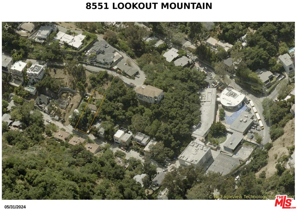 8551 Lookout Mountain Ave