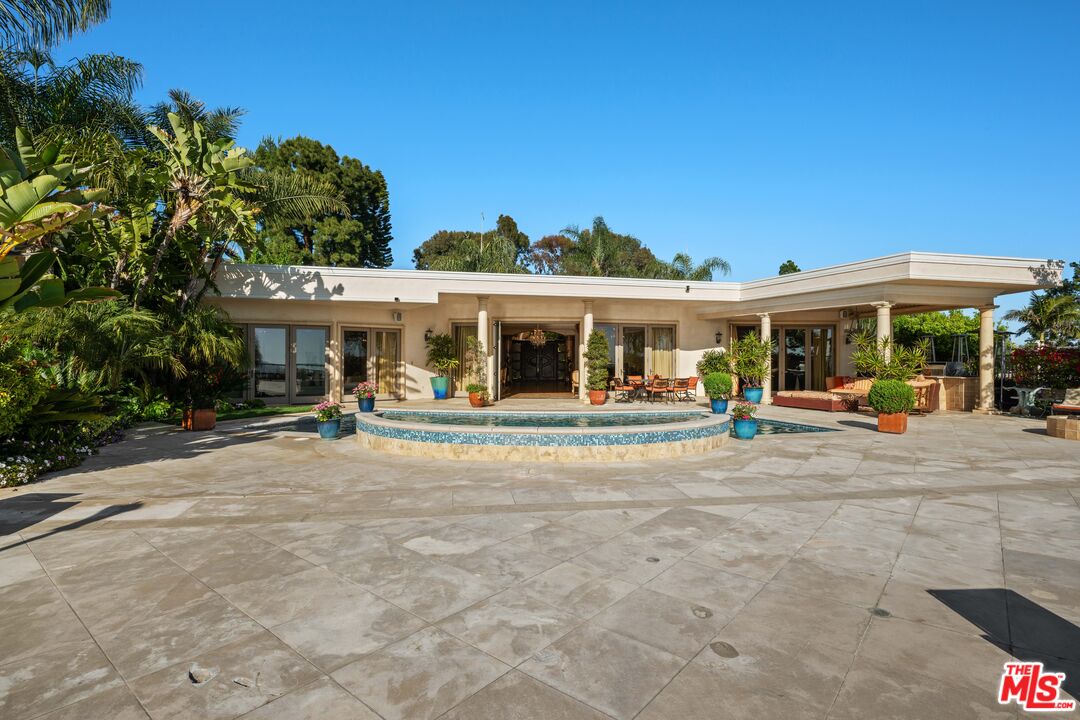 1575 Alexis Pl