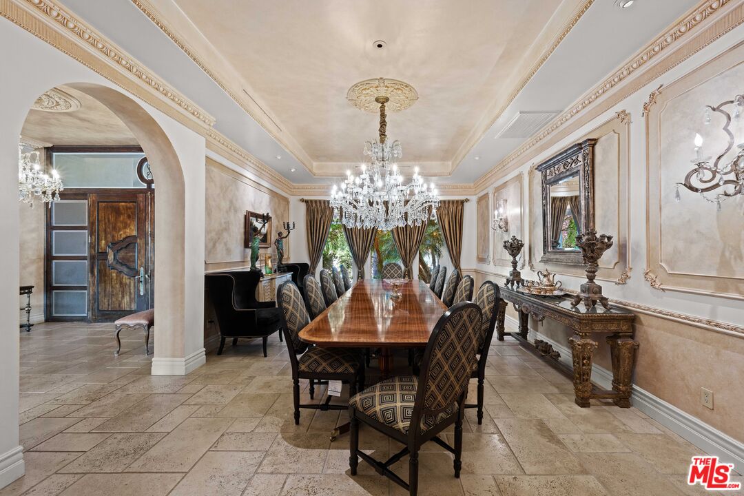 1575 Alexis Pl