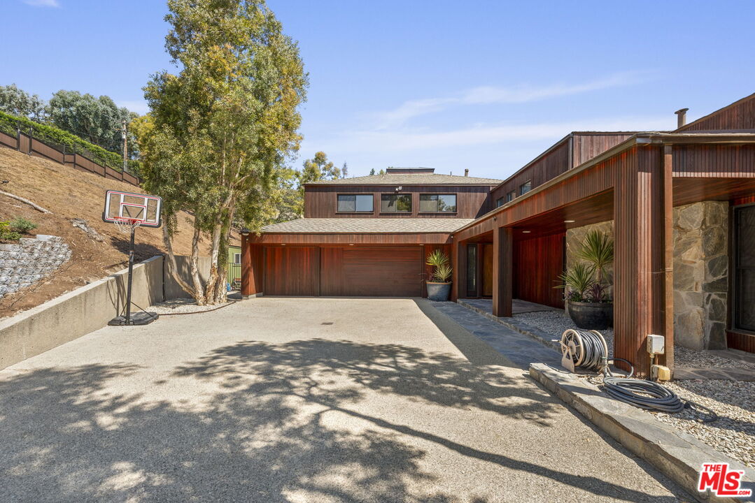 22456 Carbon Mesa Rd