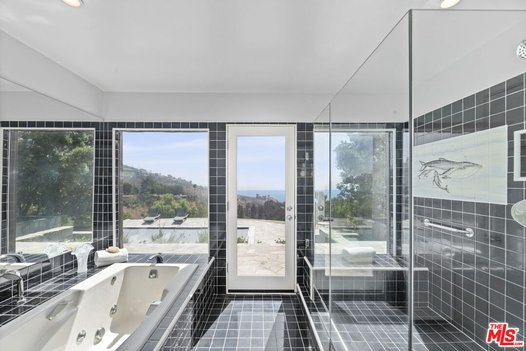 22456 Carbon Mesa Rd