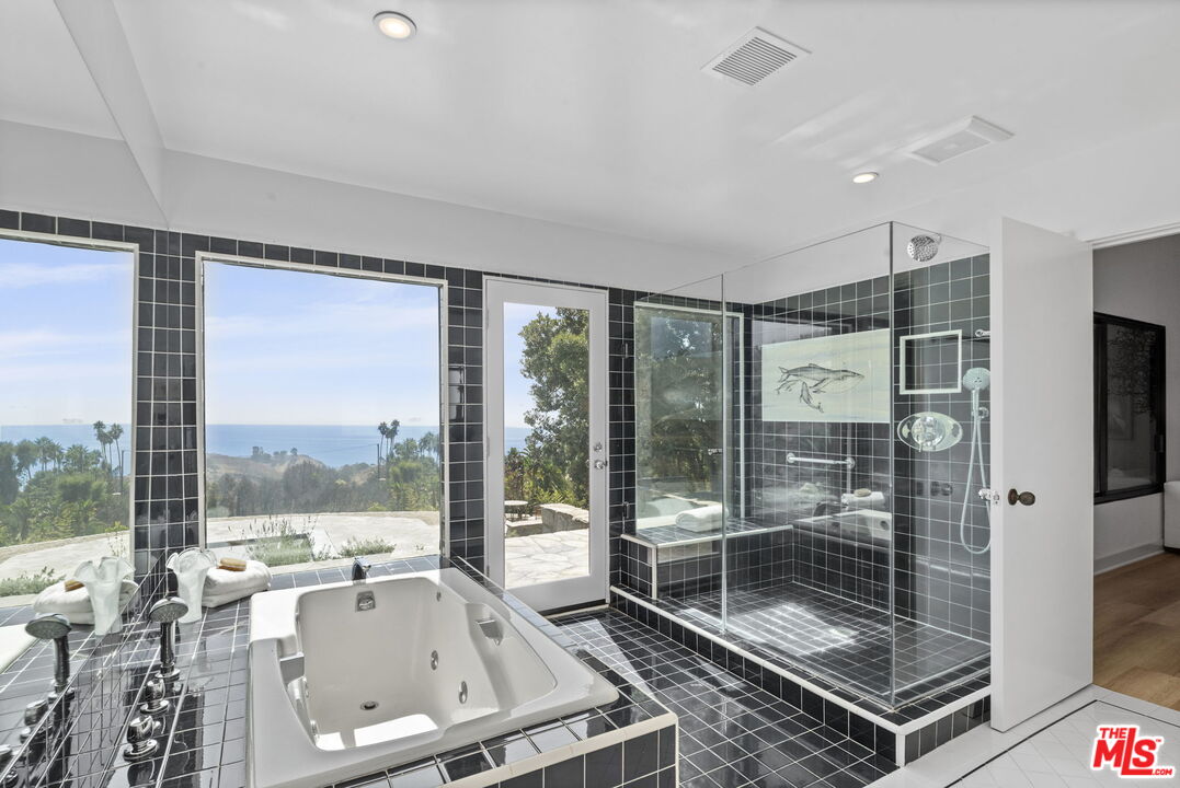 22456 Carbon Mesa Rd