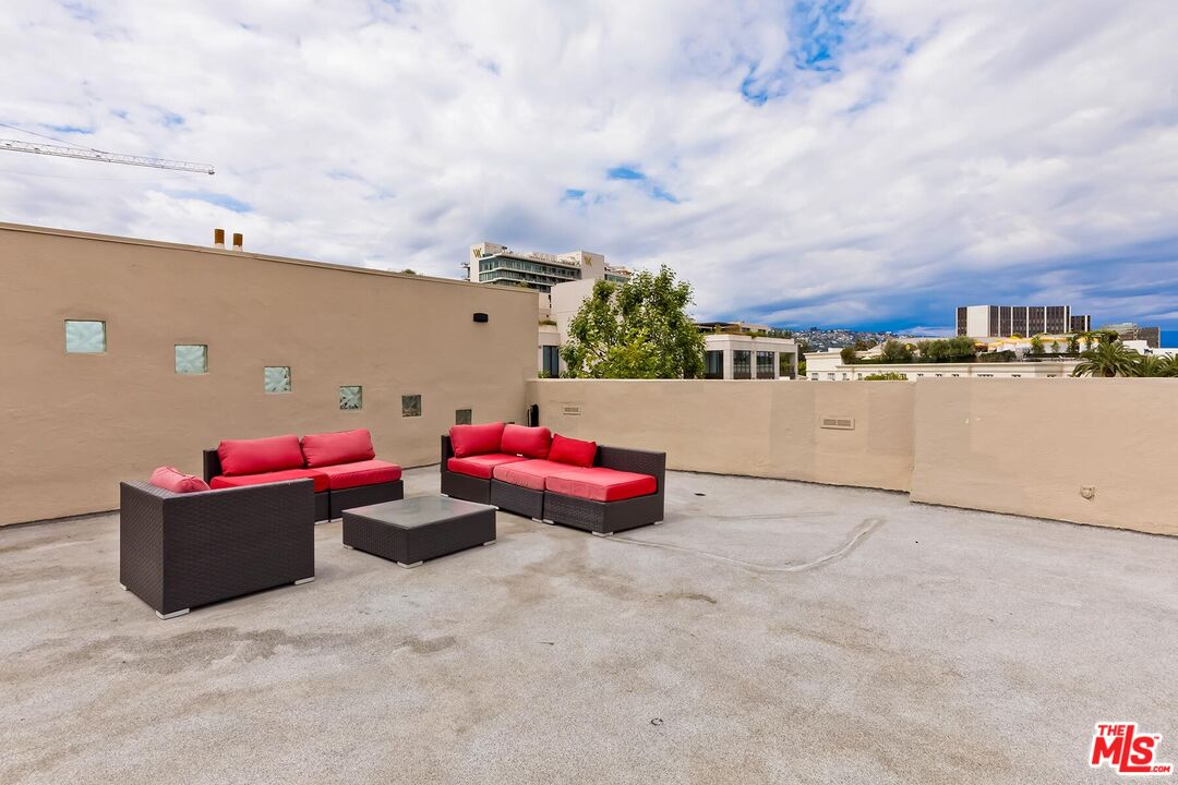 9921 Durant Dr Unit: 2