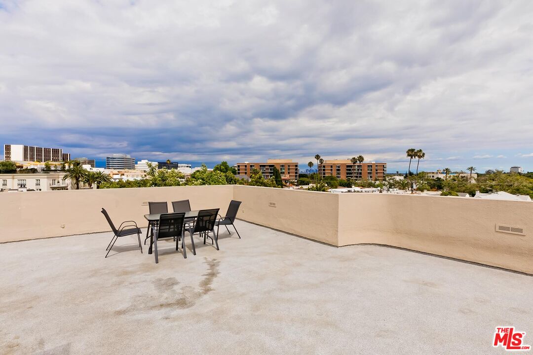 9921 Durant Dr Unit: 2