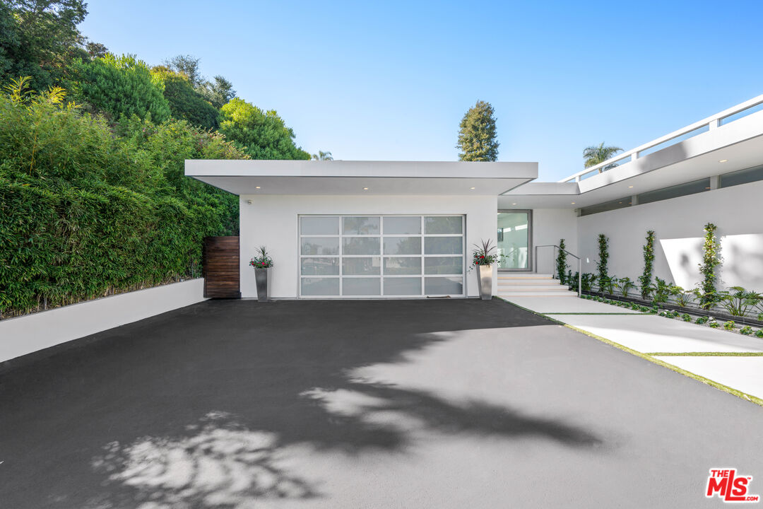 535 Haynes Ave