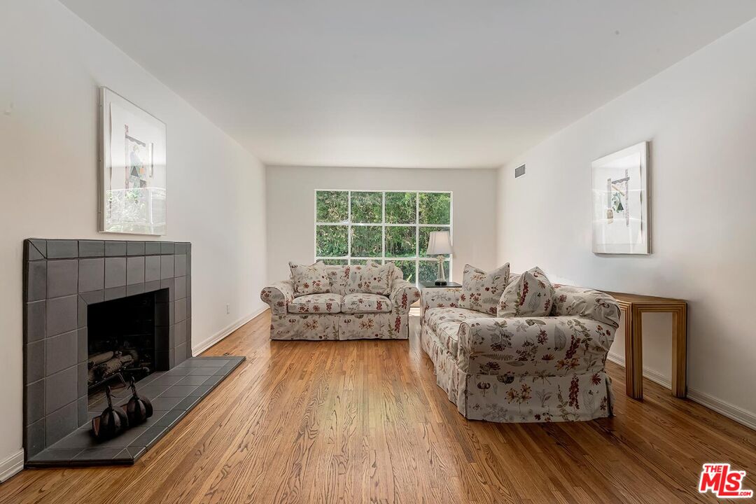 1041 Chantilly Rd