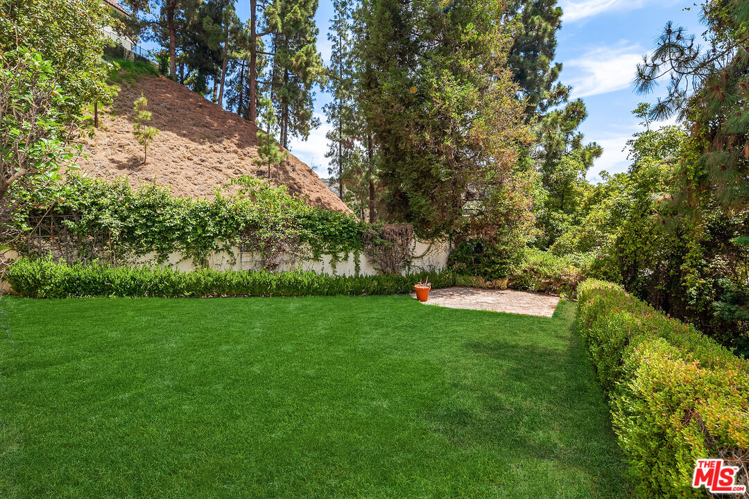 1280 Monte Cielo Dr