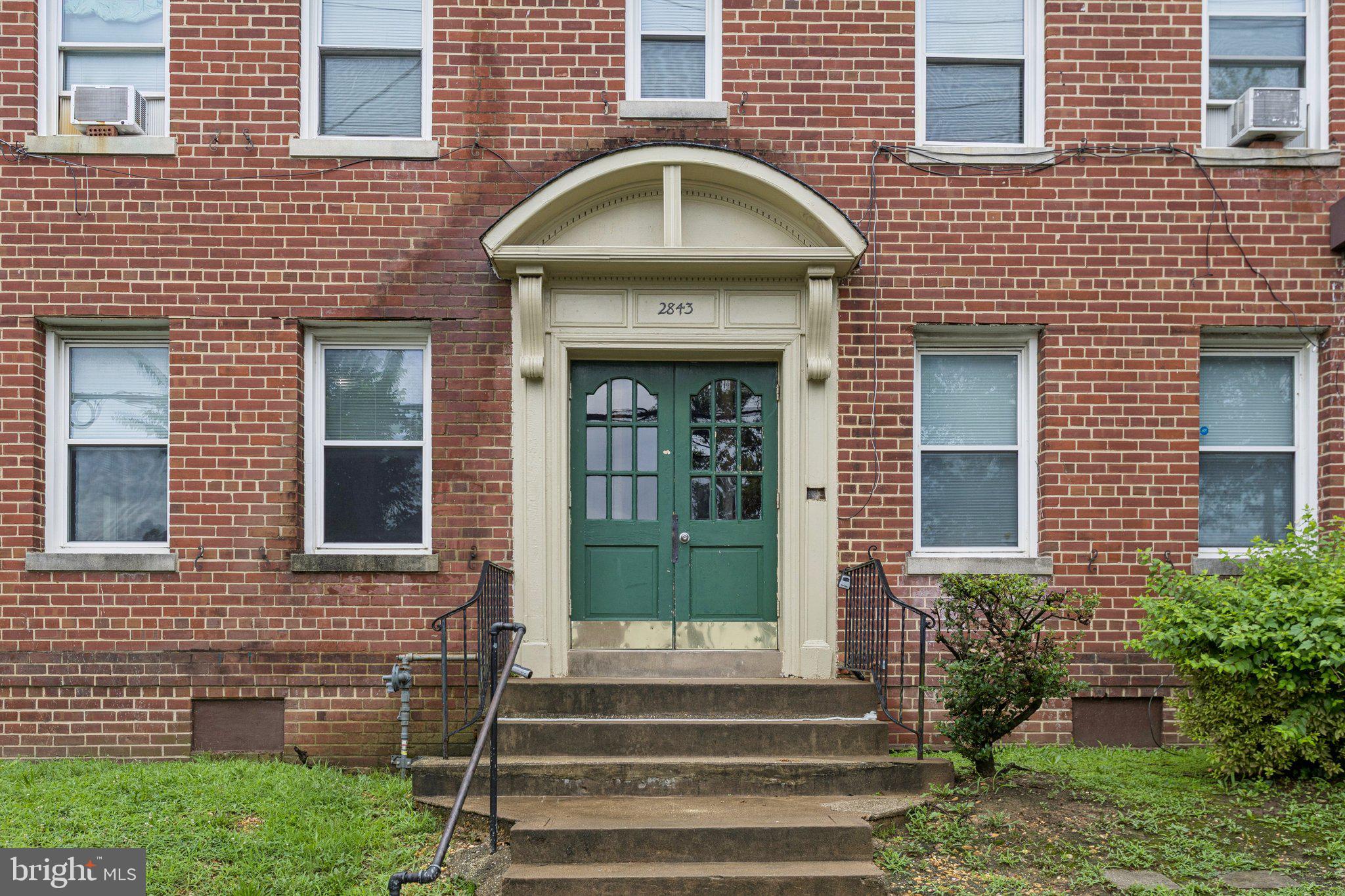 2843 Minnesota Ave SE