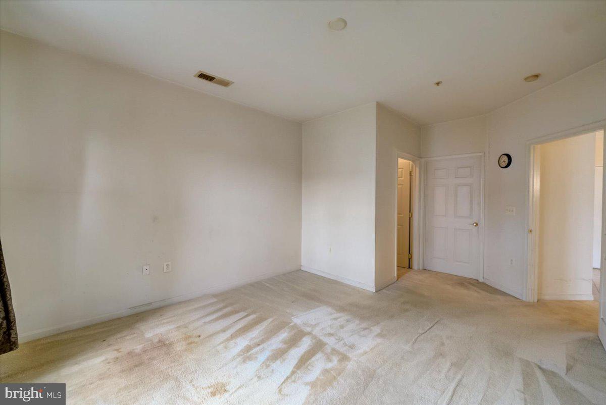 13216 Fox Bow Dr #206