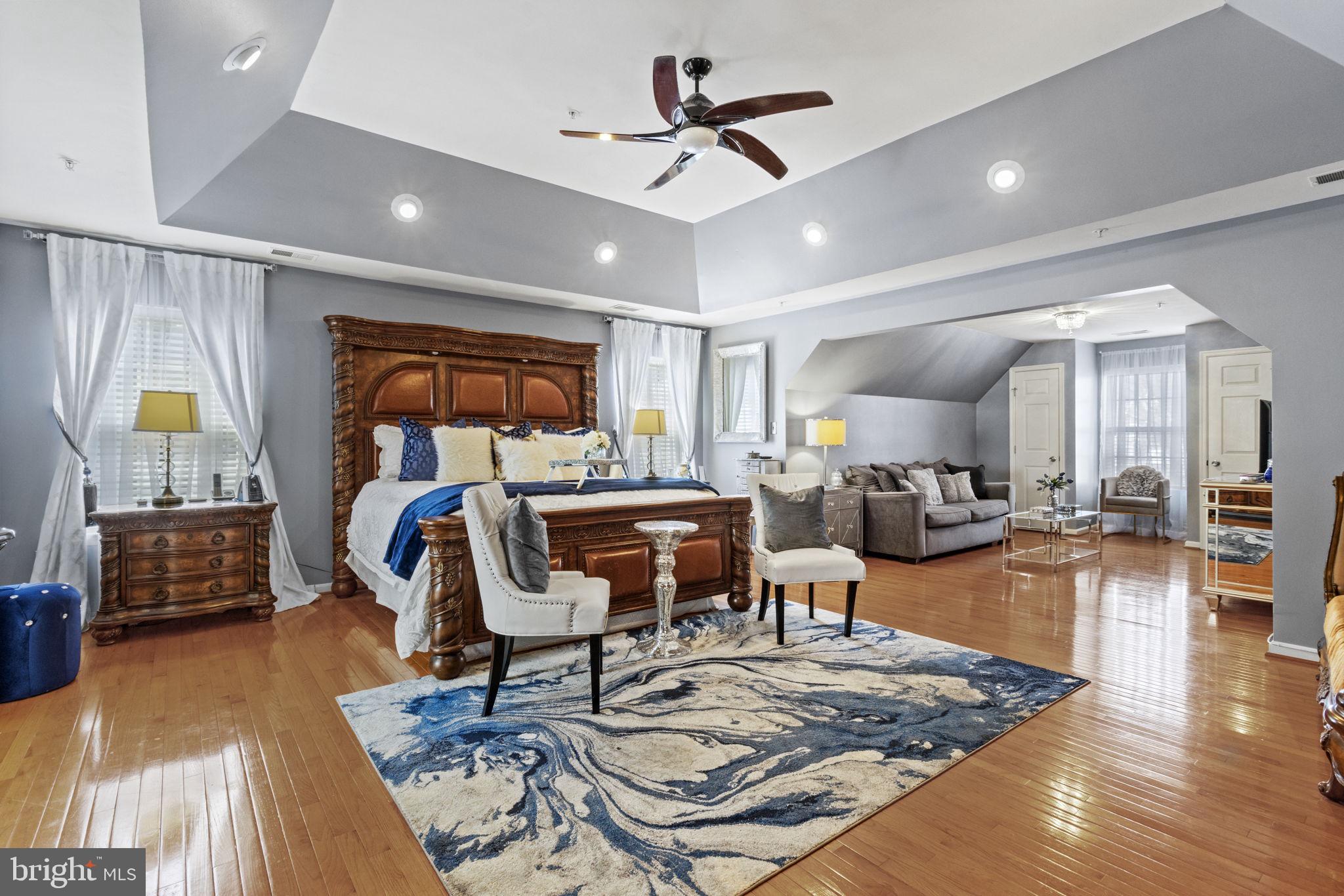 10211 Rockview Ter