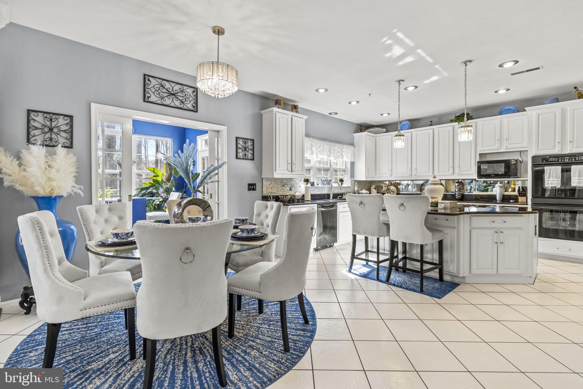 10211 Rockview Ter