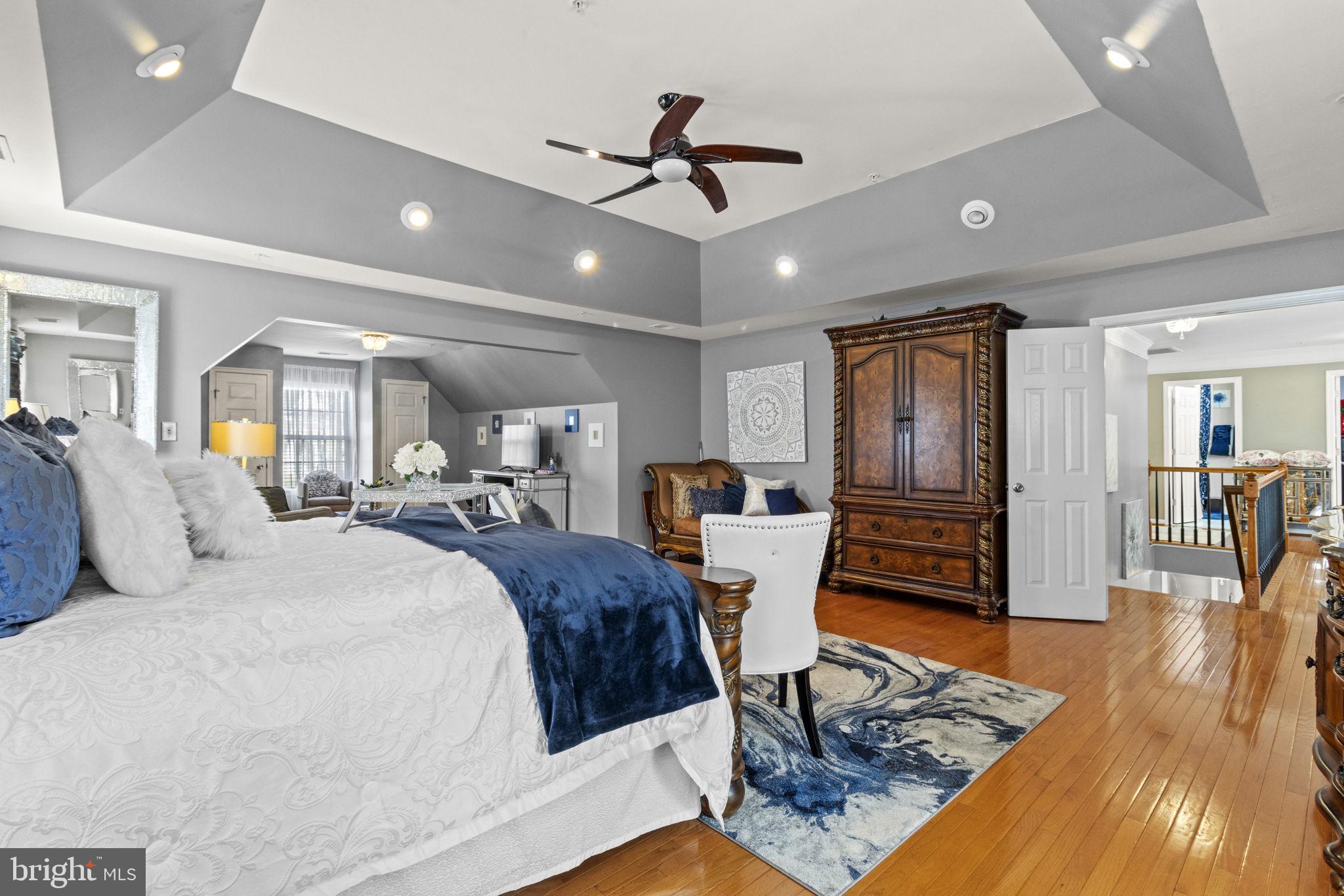 10211 Rockview Ter