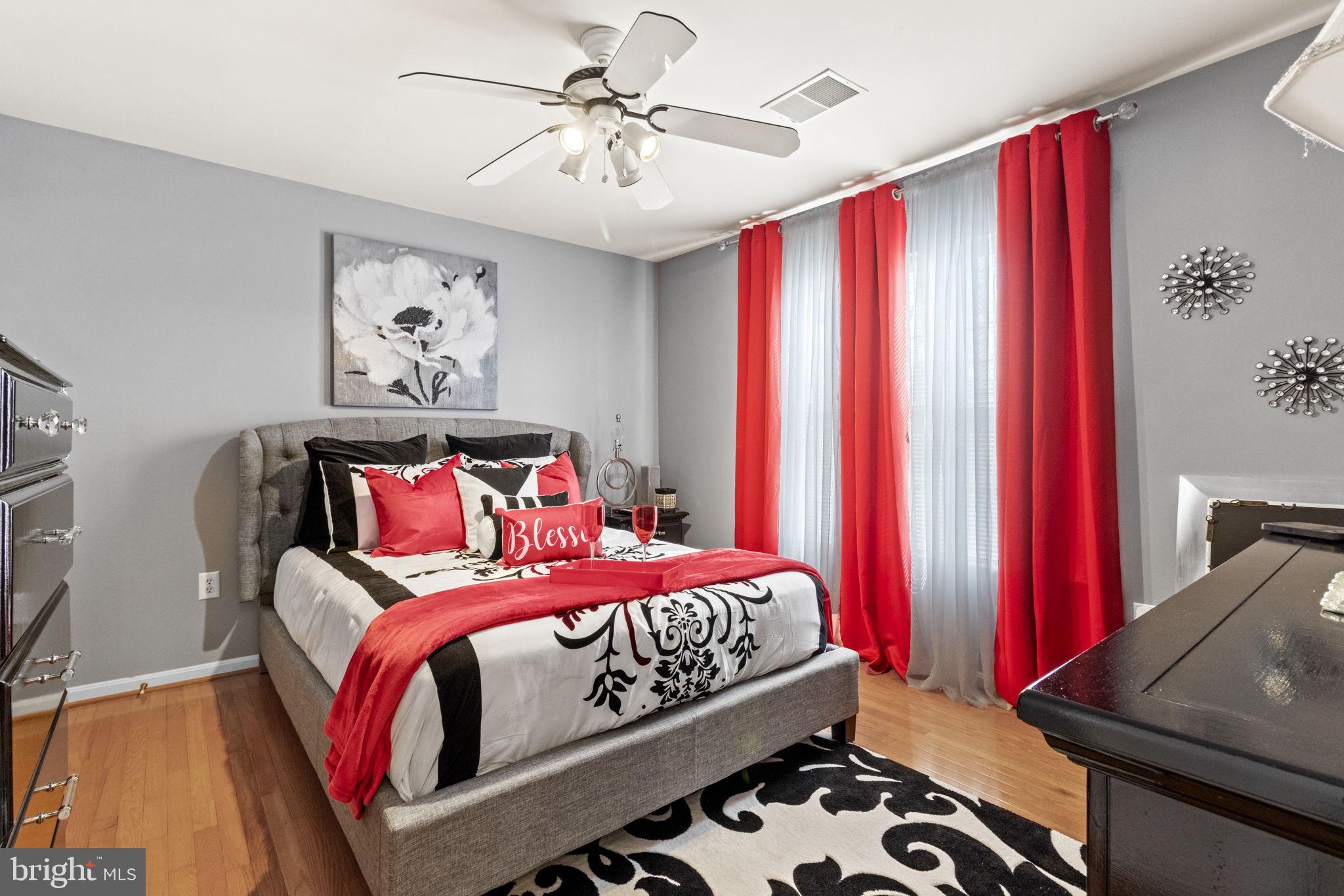 10211 Rockview Ter