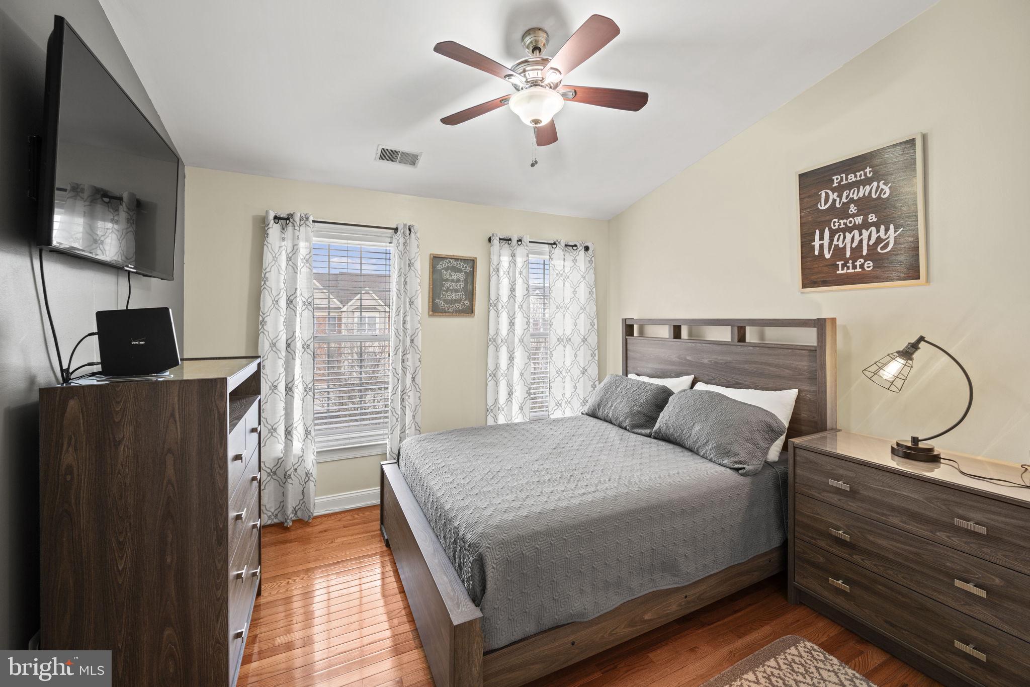 4239 Chariot Way