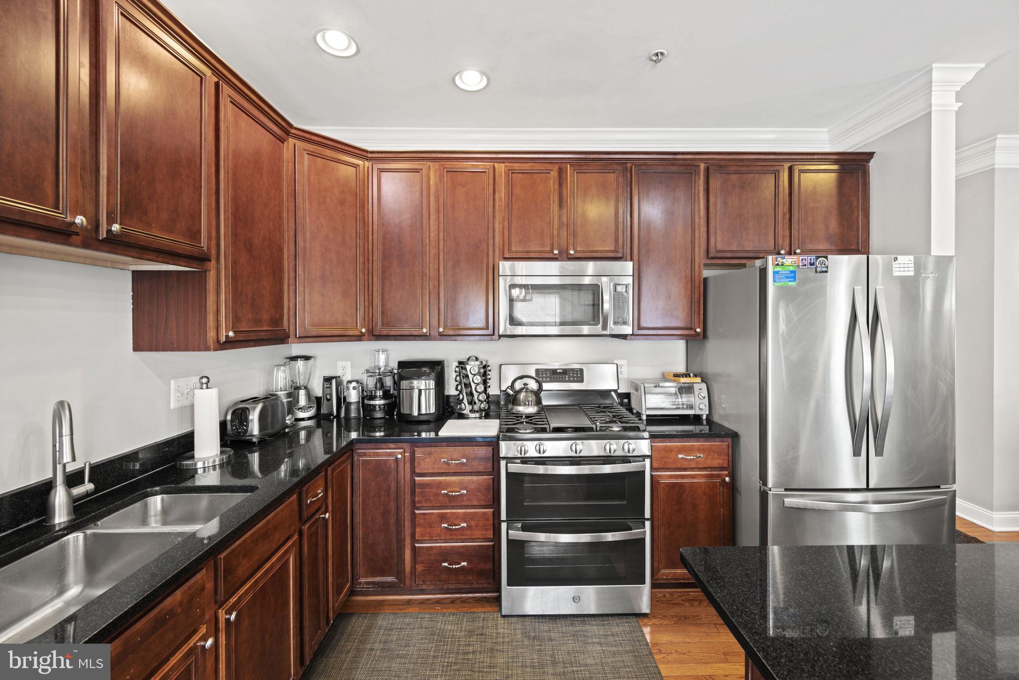 4239 Chariot Way