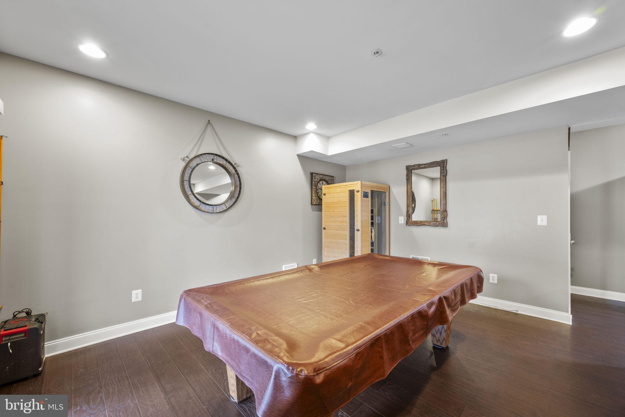 4239 Chariot Way