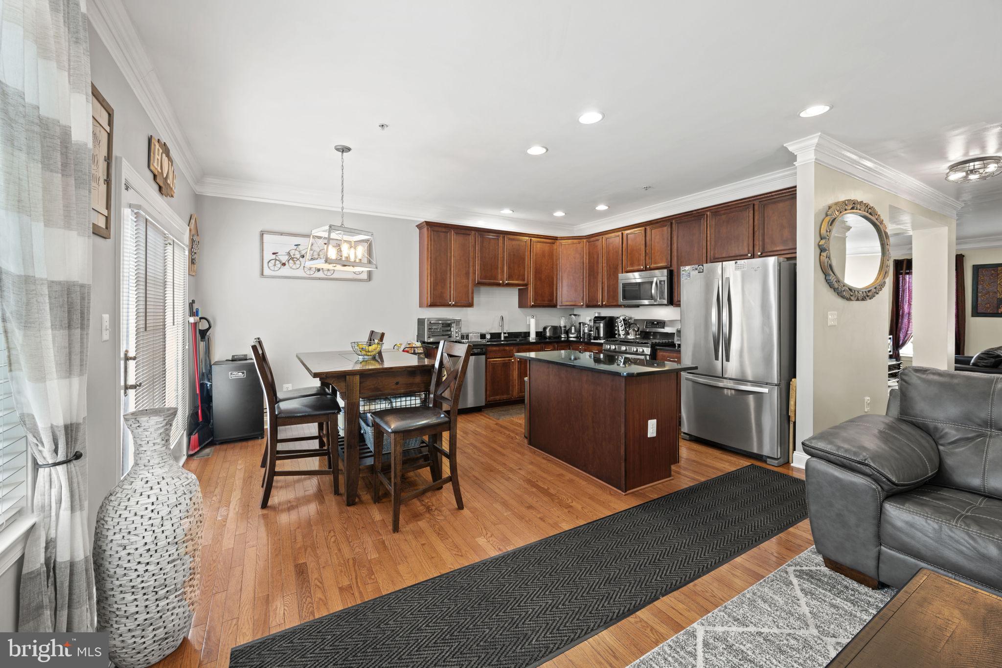 4239 Chariot Way