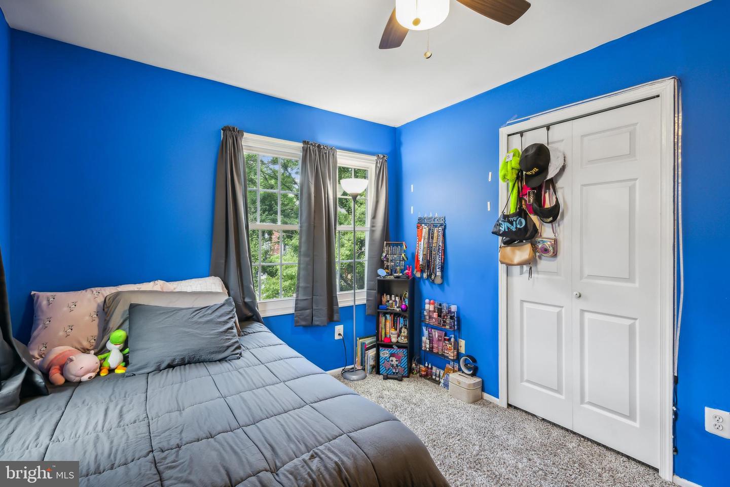 8456 Kitchener Dr